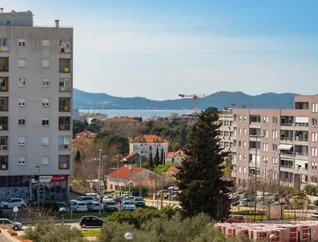 Apartman Bright